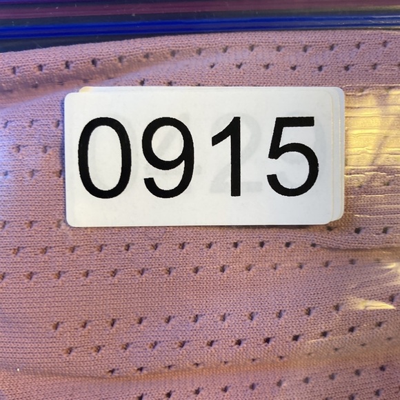 Lululemon Train to Be T-Shirt Pink 10 Crop CrossFit Gym Workout Fall Athleisure - Picture 15 of 16